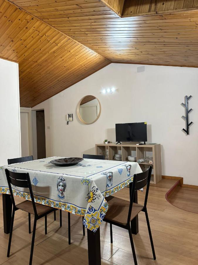 La Mansarda Di Melo Apartman Catania-Fontanarossai nemzetközi repülőtér Kültér fotó